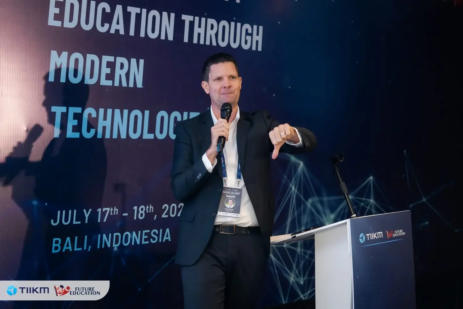Craig Kemp delivering a talk at a Future Education conference in Bali